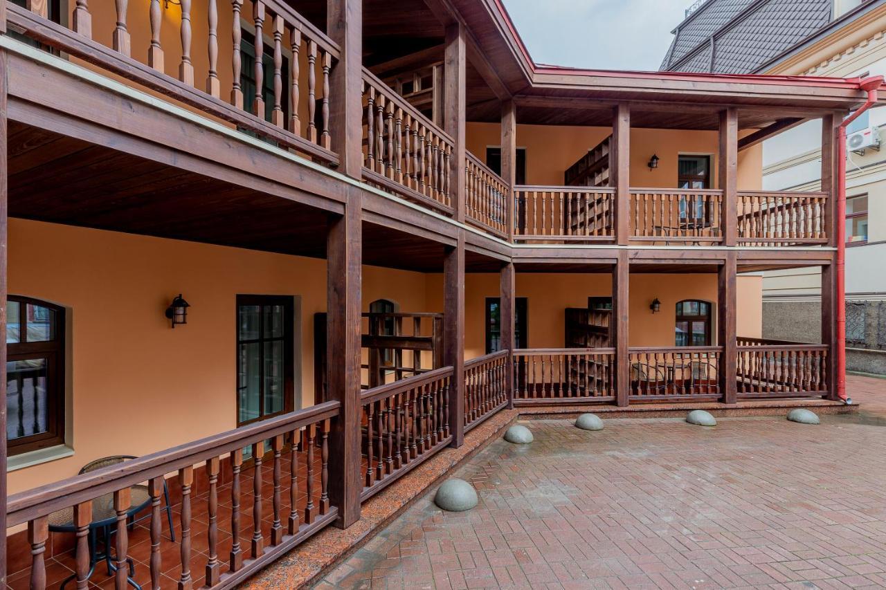 קייב Kontrakt Boutique Hotel מראה חיצוני תמונה