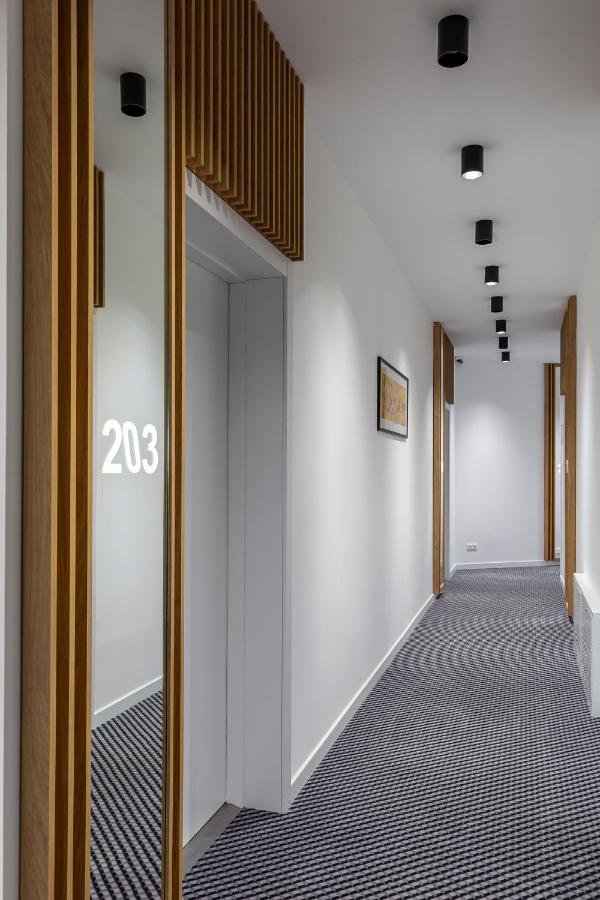קייב Kontrakt Boutique Hotel מראה חיצוני תמונה