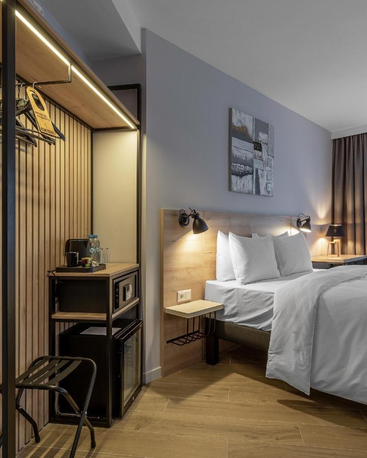 קייב Kontrakt Boutique Hotel מראה חיצוני תמונה