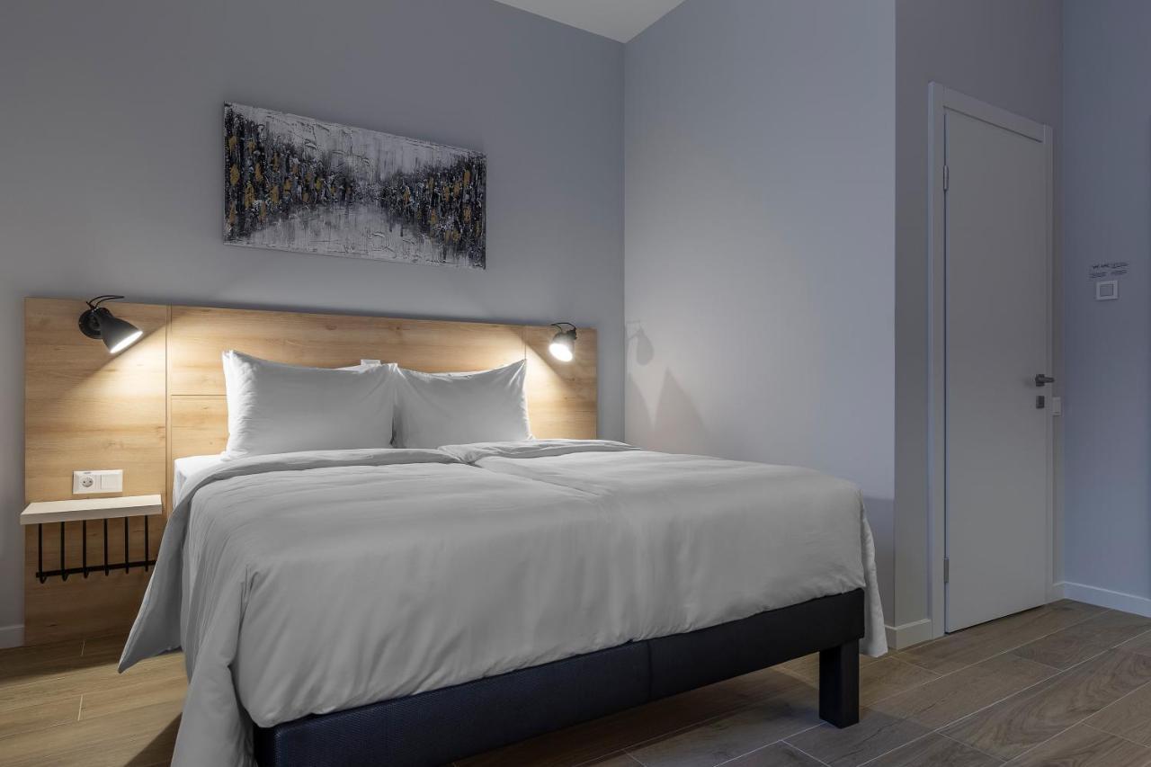 קייב Kontrakt Boutique Hotel מראה חיצוני תמונה