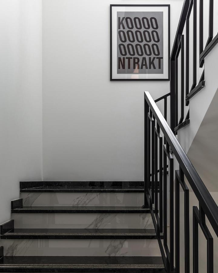 קייב Kontrakt Boutique Hotel מראה חיצוני תמונה